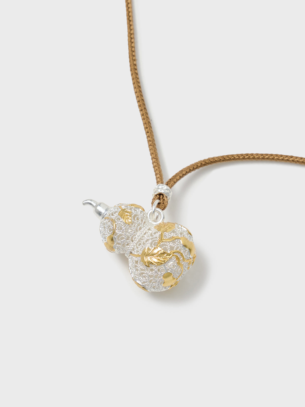 The Golden Blossom Amulet Pendant Necklace - Gold